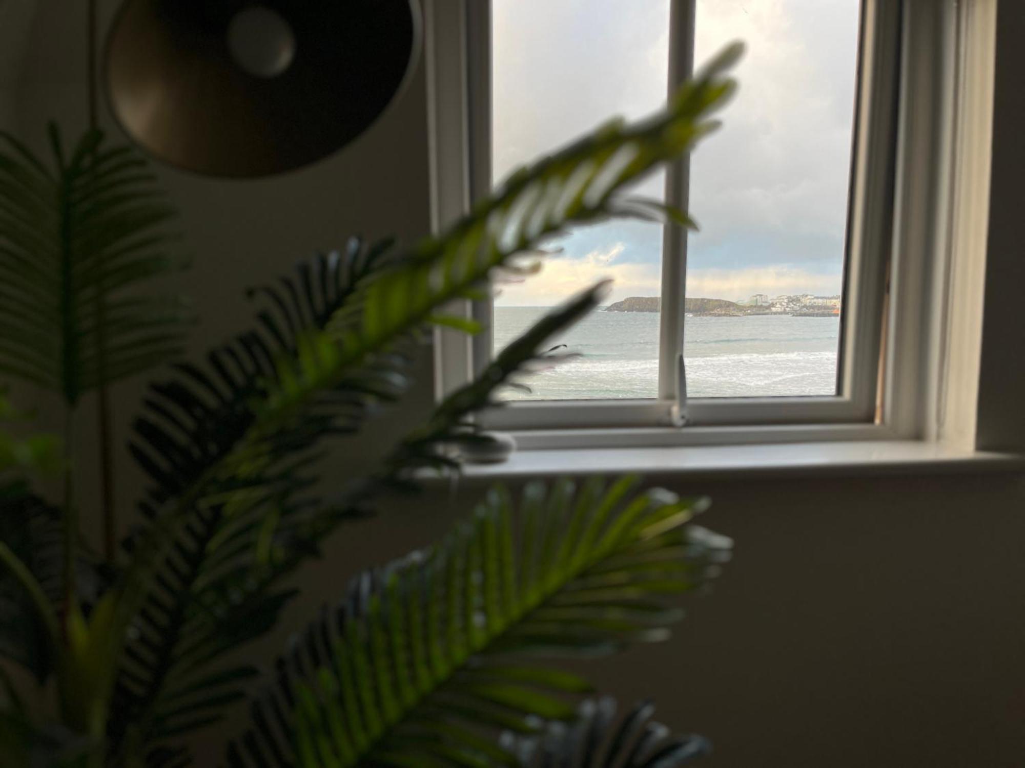 Sound Of The Sea - Penthouse In Portrush Apartamento Exterior foto
